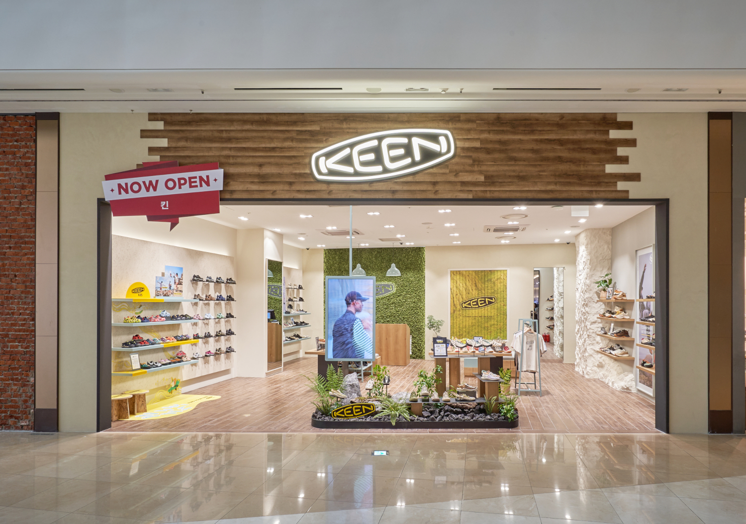 아웃도어 슈즈 '킨' 스타필드 고양점에 국내 첫 '가라지' 매장 오픈 27-Image